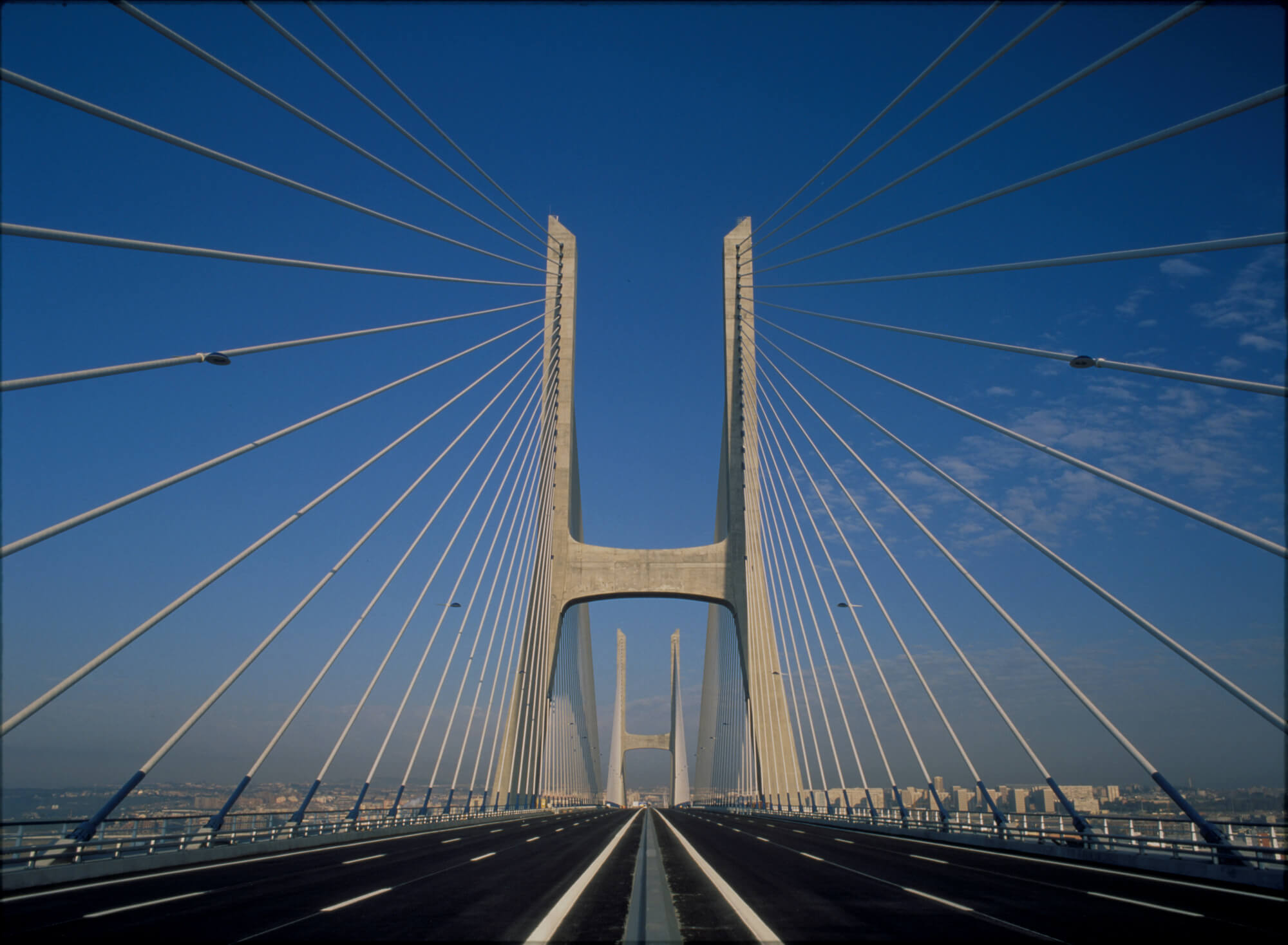 Abertura ao tráfego da Ponte Vasco da Gama