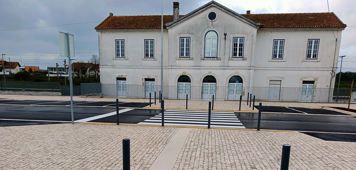 Linha do Norte – Beneficiação do Parque de Estacionamento no Apeadeiro de Formoselha