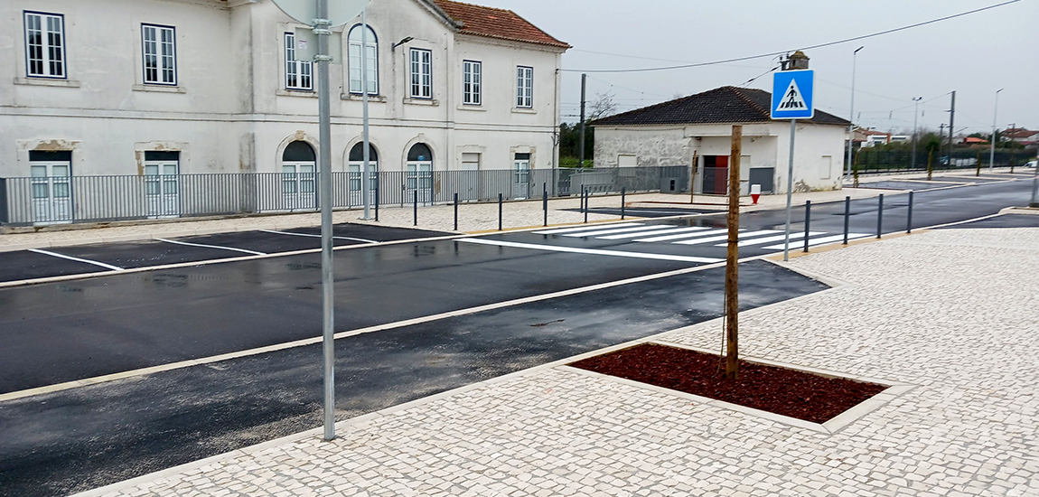 Linha do Norte – Beneficiação do Parque de Estacionamento no Apeadeiro de Formoselha
