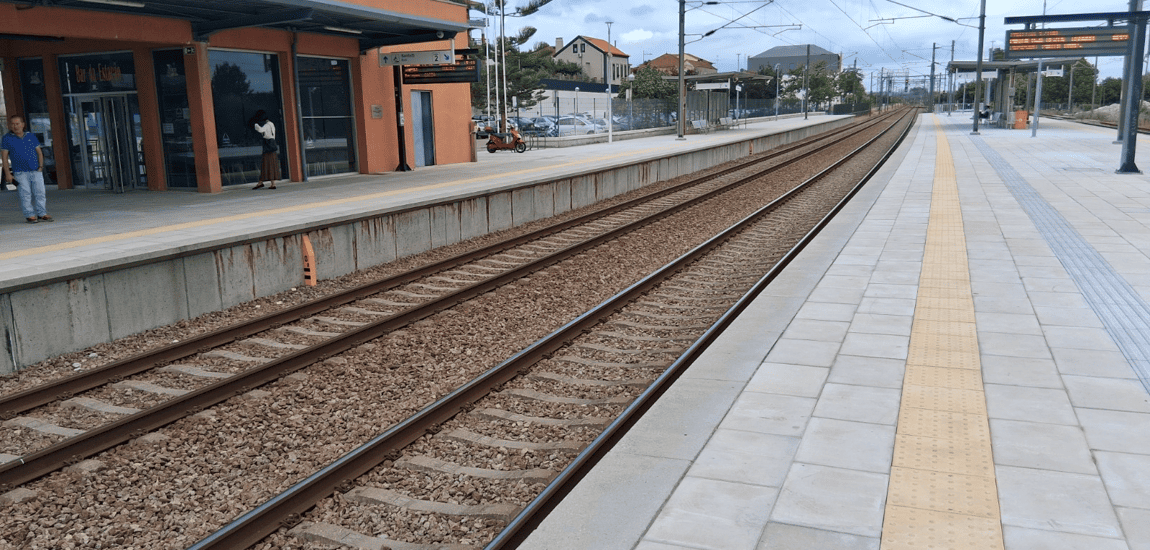 Plataformas renovadas nas estações de Estarreja e Avanca