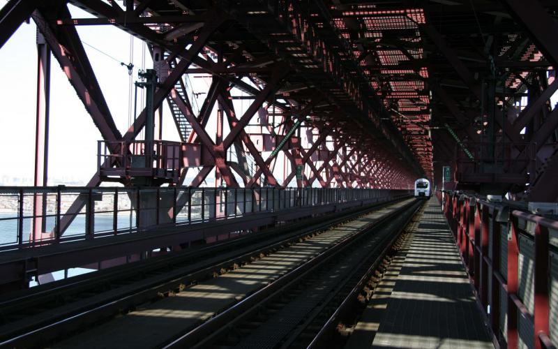 Inauguração da travessia ferroviária pela Ponte 25 de Abril
