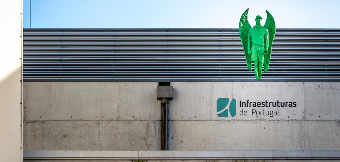 Fotografia 1 de Anjo na Estação do Cais do Sodré | IPP