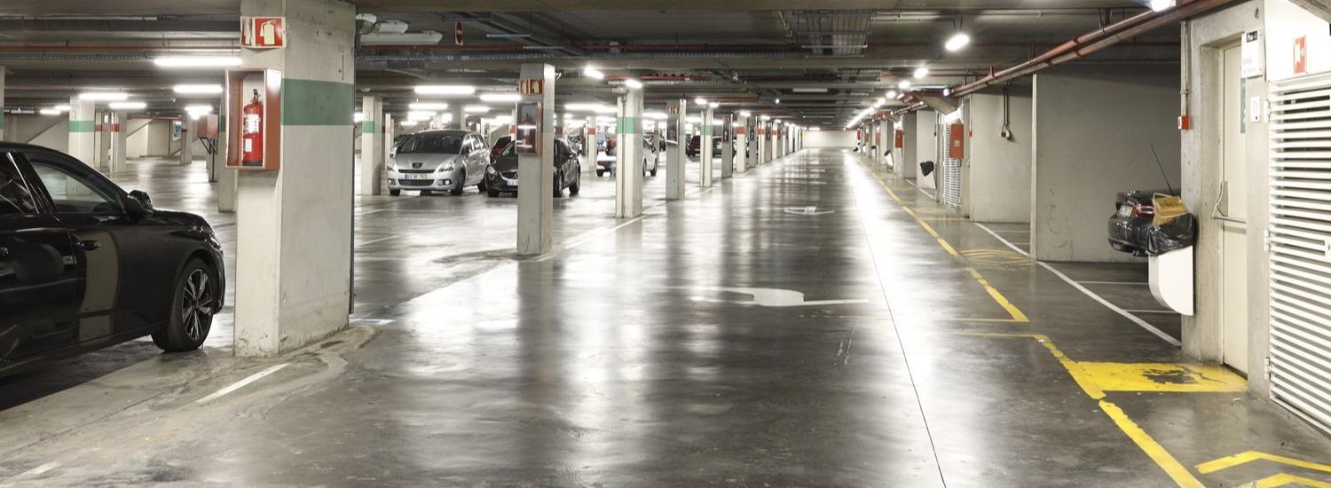 Parque de Estacionamento da Estação do Oriente