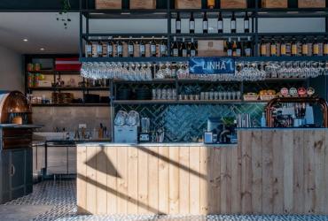 Novo espaço de restauração no cais coberto da Estação da Granja