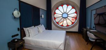 The Editory Riverside Santa Apolónia Hotel